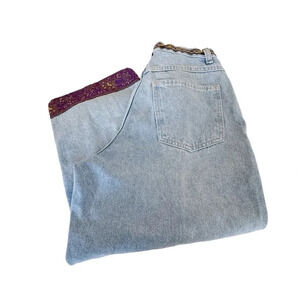 Vintage Bill Blass || 90's Light Wash Capris Purple Satin Trim Sz 6